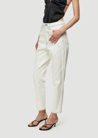 CLASSIC MOM JEANS